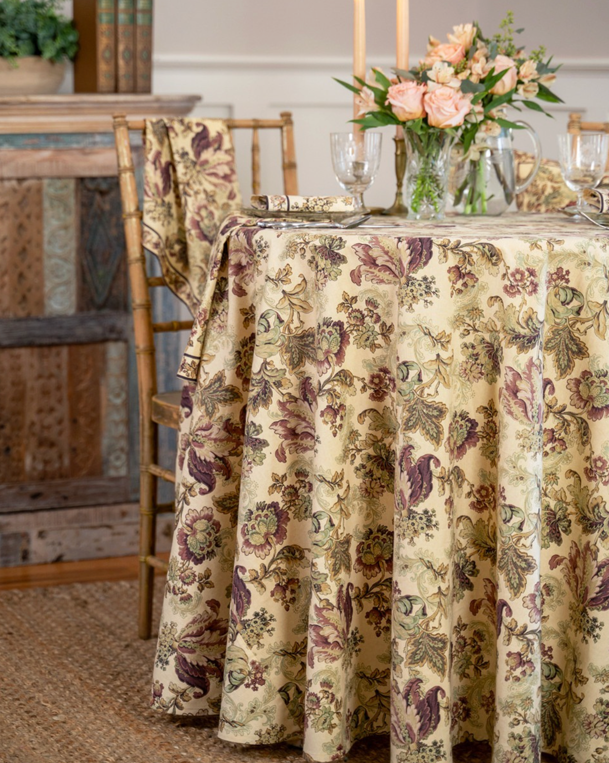 Sonnet Ecru Tablecloth