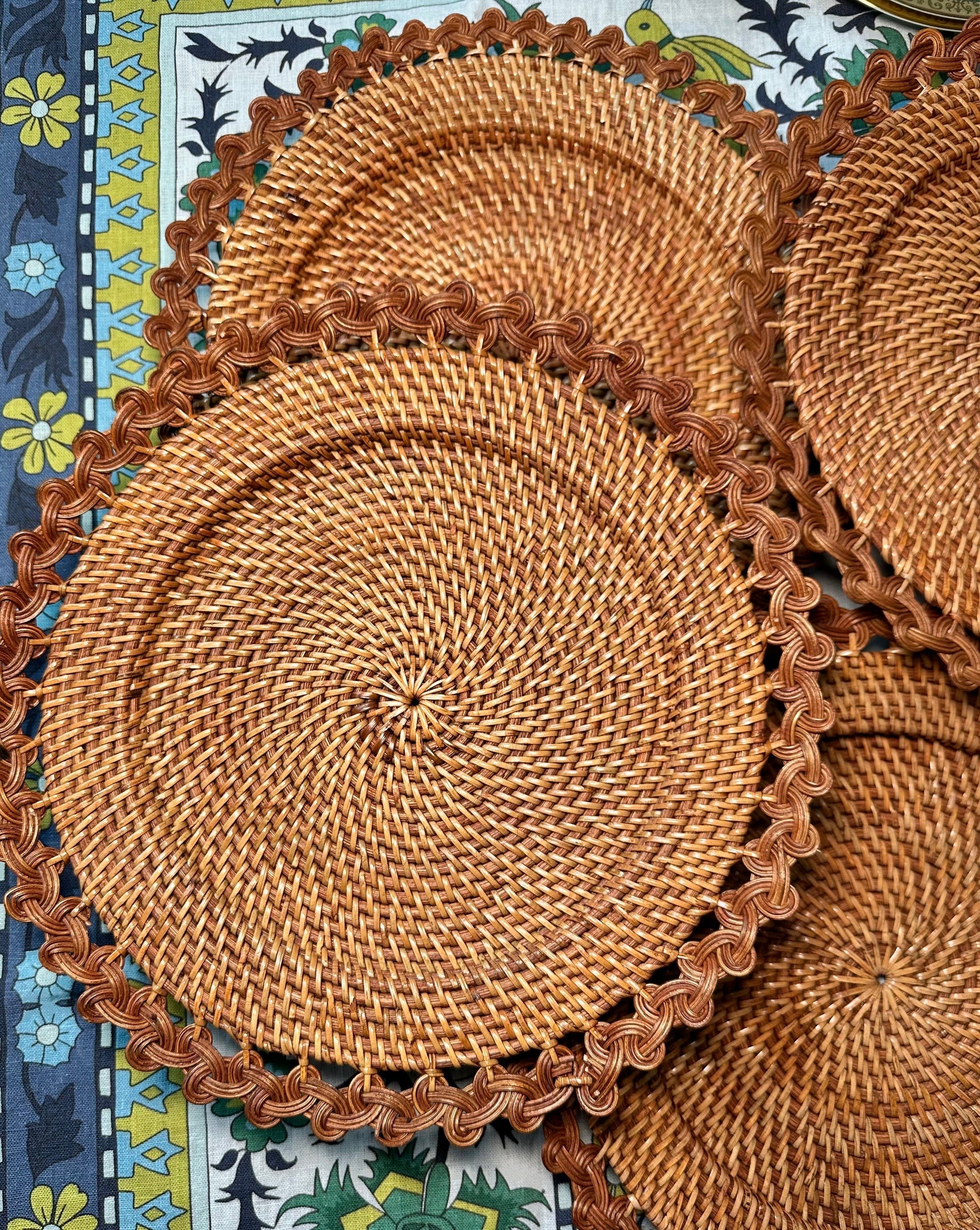 Vivo Rattan Braid Chargers Set/2